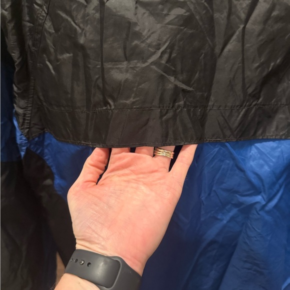 Columbia Black and Blue Sportswear Jacket - Picture 6 of 12